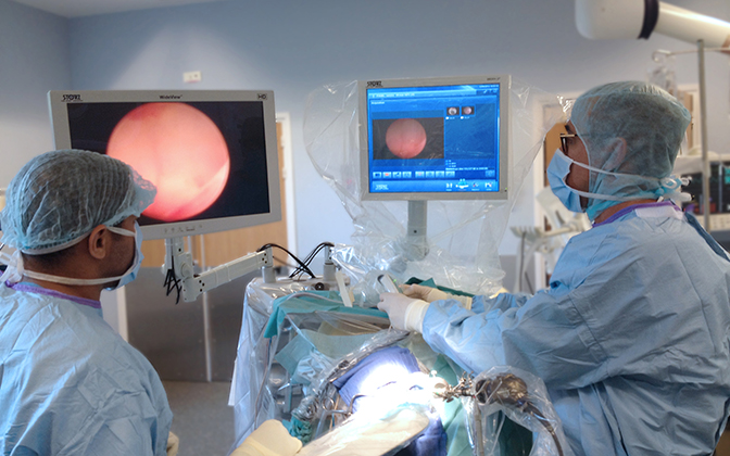 neuroendoscopy procedure with the Renishaw neuromate stereotactic robot